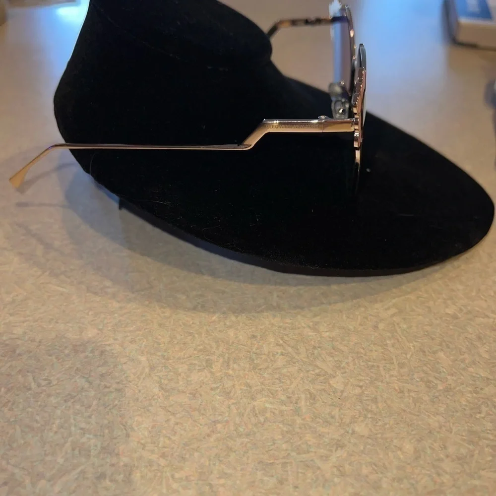 Cleo Nicci sunglasses with pink tint. - Picture 3 of 8